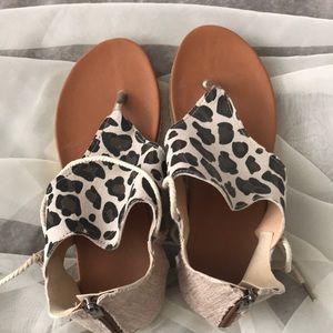 NWOT SANDALS SUPER CUTE!!